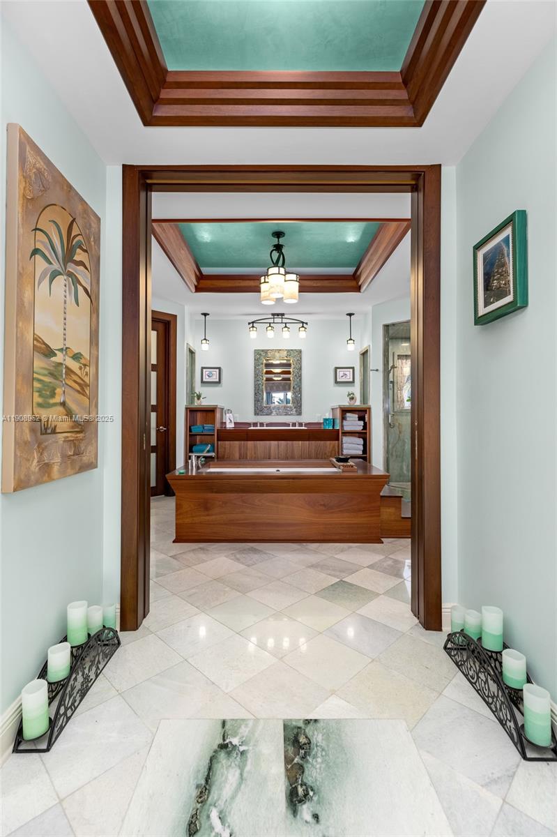 BAY COLONY SECTION OF THE - Residential Lease