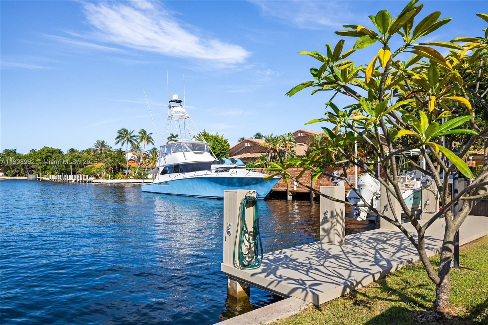 BAY COLONY SECTION OF THE - Residential Lease