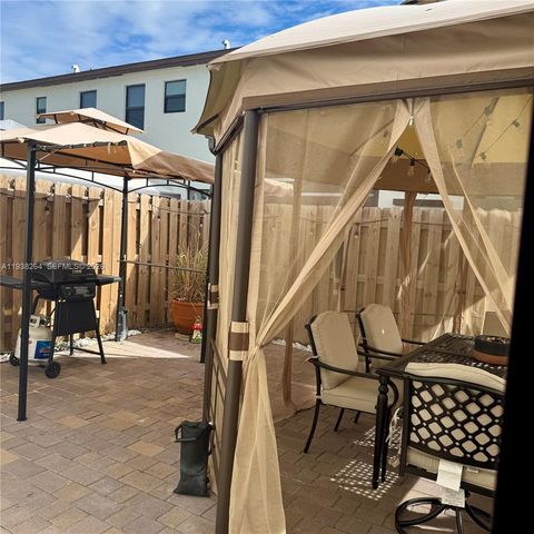 23049 SW 129th Pl Miami FL 33170