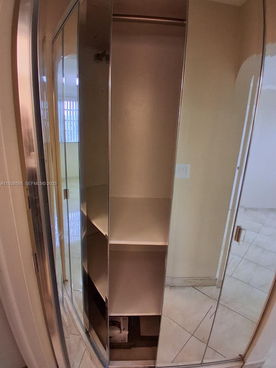 POINT EAST SEC III CONDO - Residential