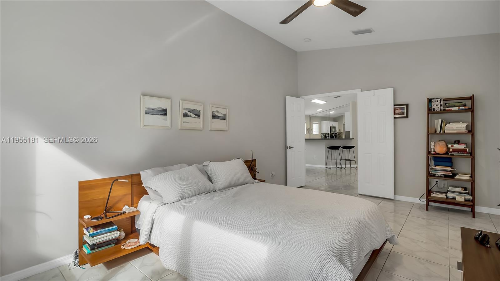 PEMBROKE ISLES II - Residential