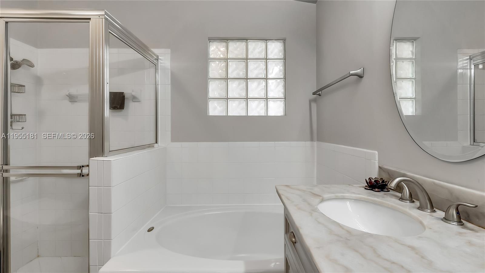 PEMBROKE ISLES II - Residential