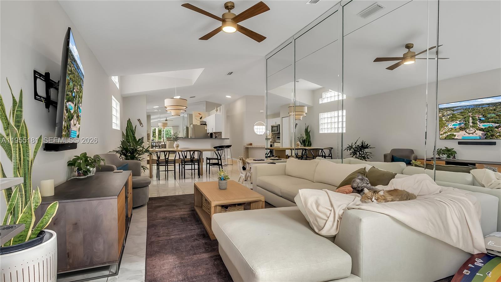 PEMBROKE ISLES II - Residential