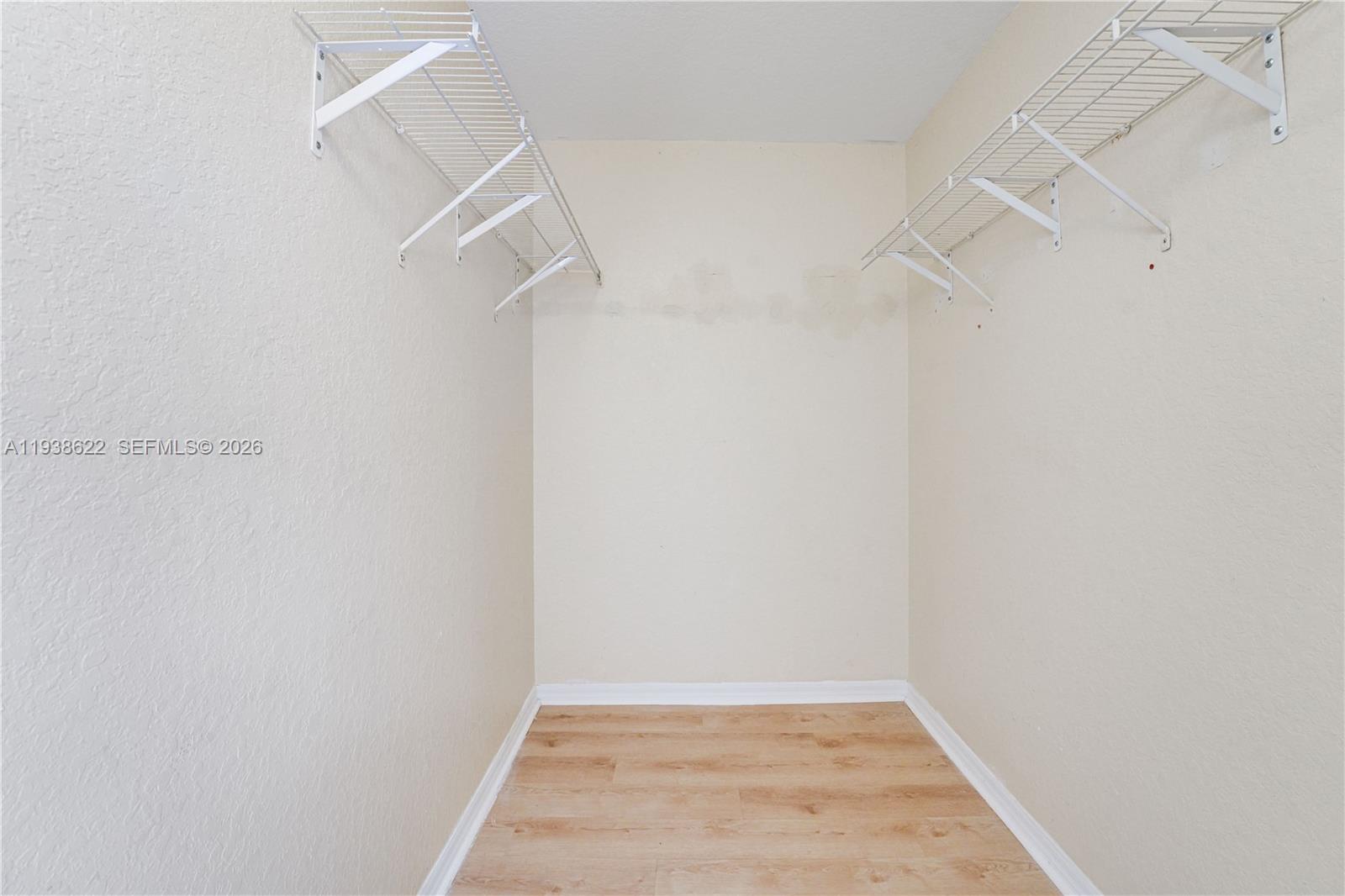 ABEL HOMES AT KEYS WINDS - Residential