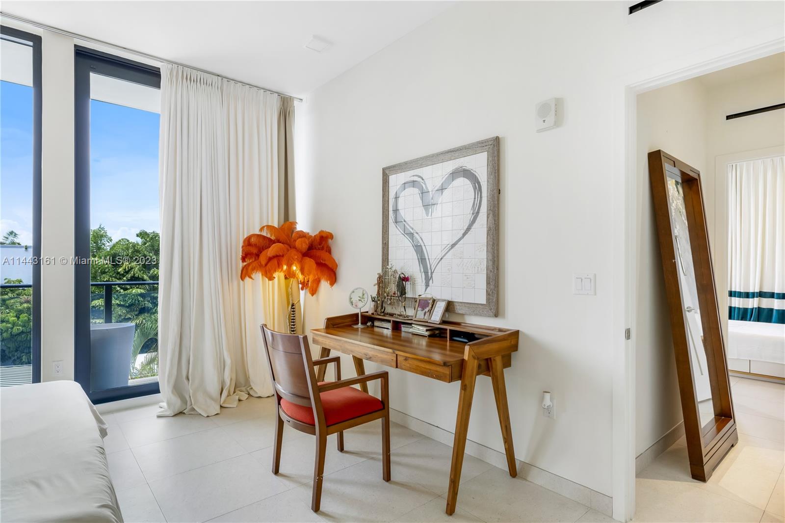 BRICKELLS FLAGLER - Residential