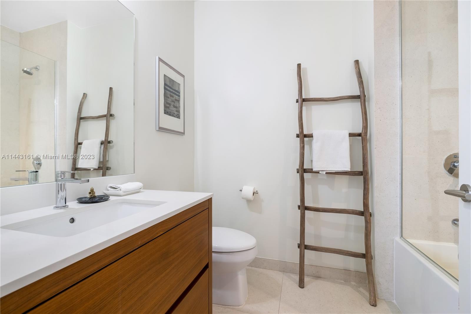 BRICKELLS FLAGLER - Residential