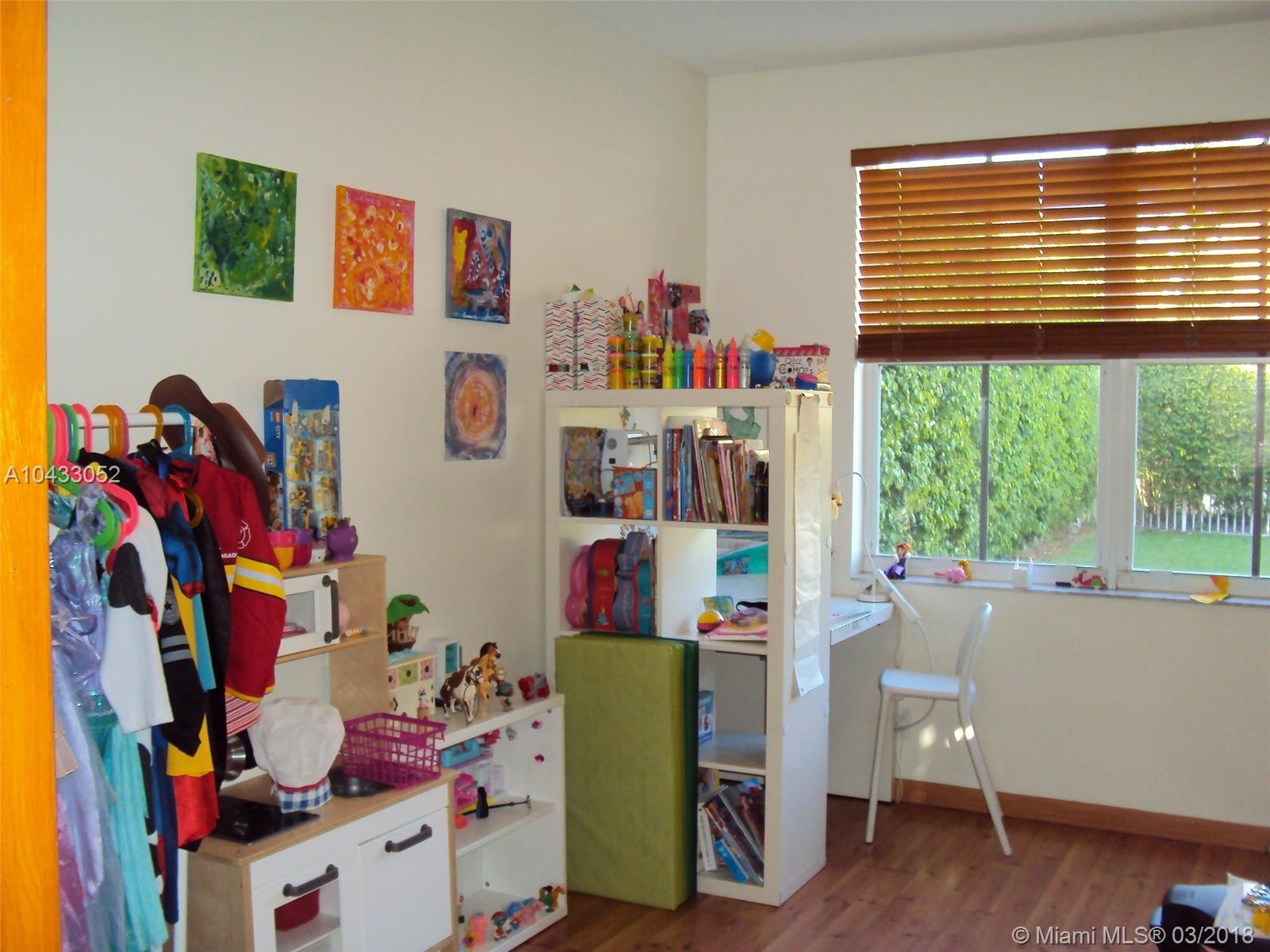 SECTORS 8 9 AND 10 PLAT ( - Residential