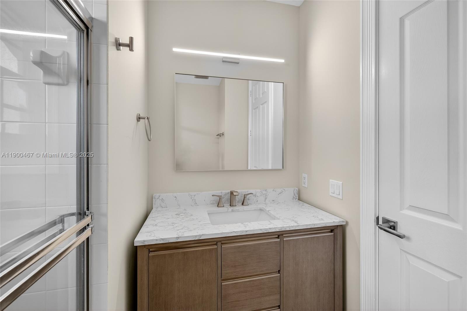 MARINERS COVE OF EAGLE LA - Residential