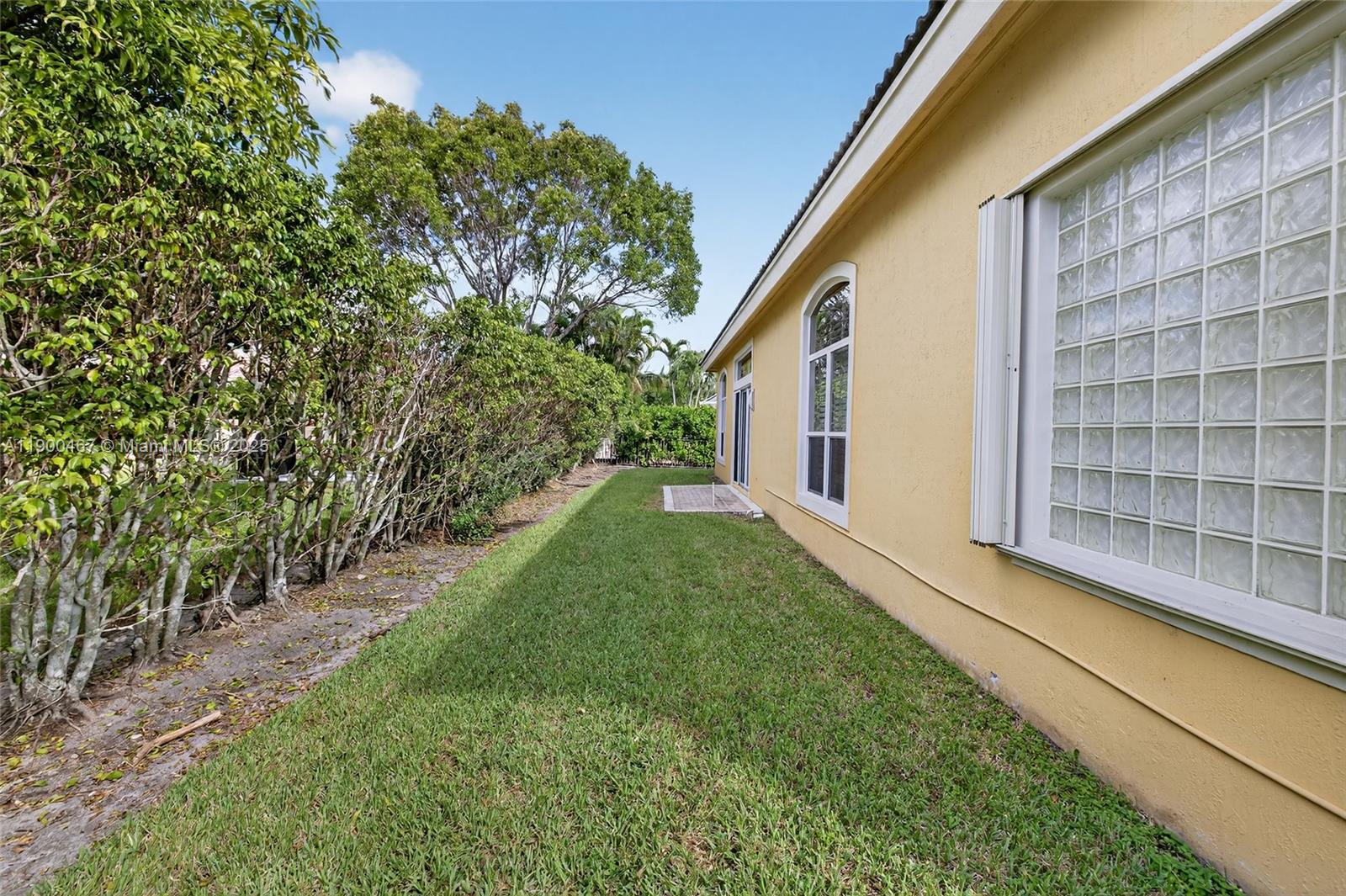 MARINERS COVE OF EAGLE LA - Residential