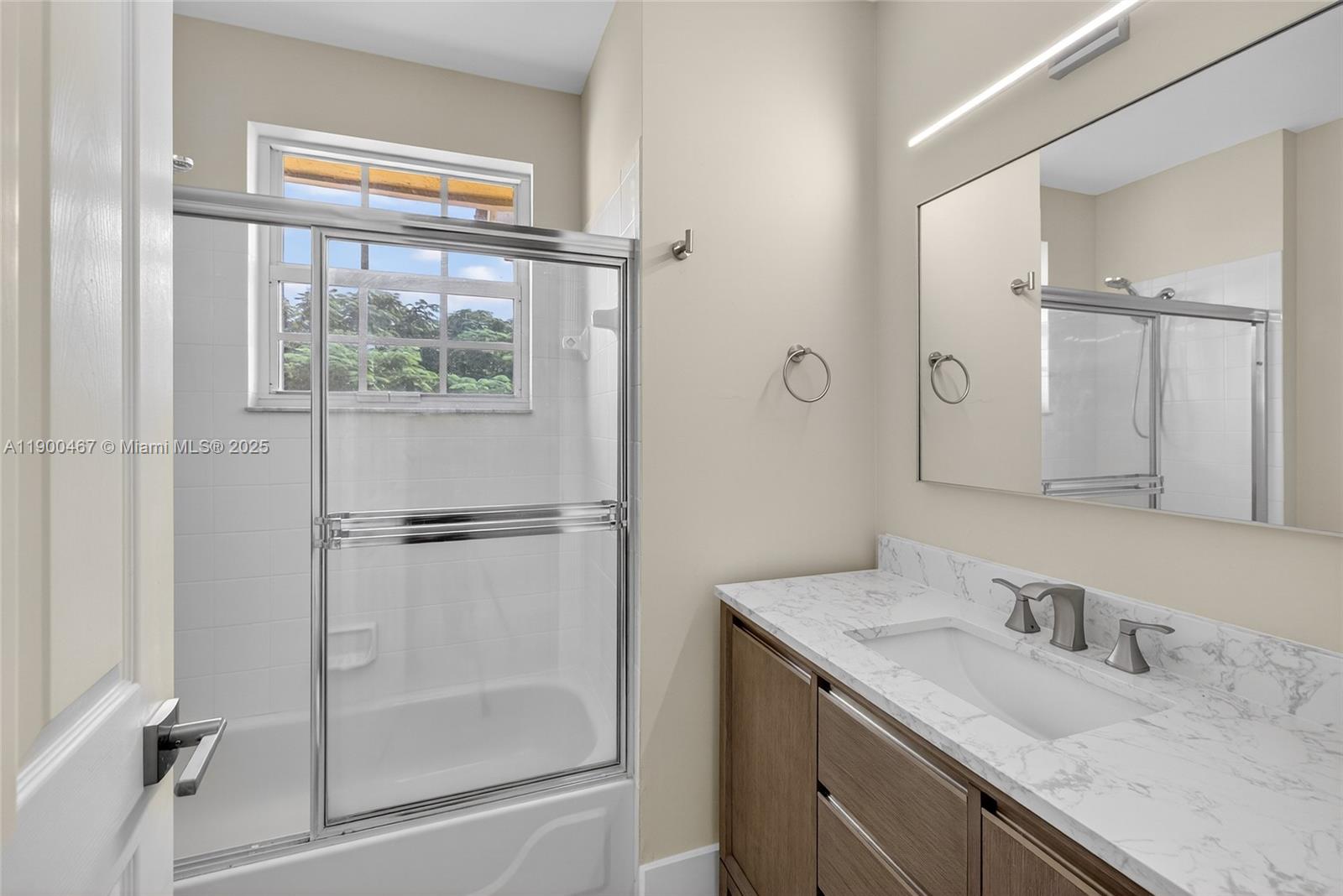 MARINERS COVE OF EAGLE LA - Residential