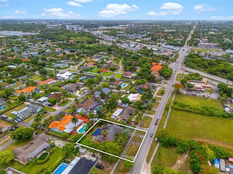 Tiny photo for 15979 SW 288th St, Homestead, FL 33033 (MLS # A12043580)