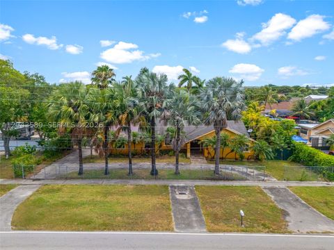Tiny photo for 15979 SW 288th St, Homestead, FL 33033 (MLS # A12043580)