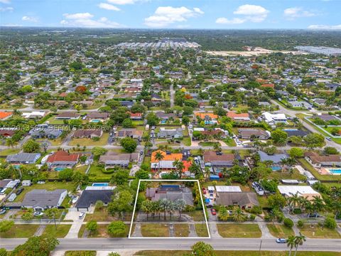 Tiny photo for 15979 SW 288th St, Homestead, FL 33033 (MLS # A12043580)