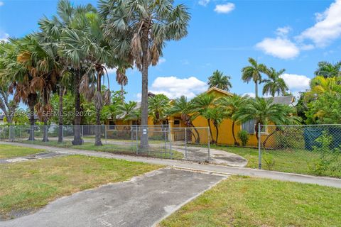 Tiny photo for 15979 SW 288th St, Homestead, FL 33033 (MLS # A12043580)