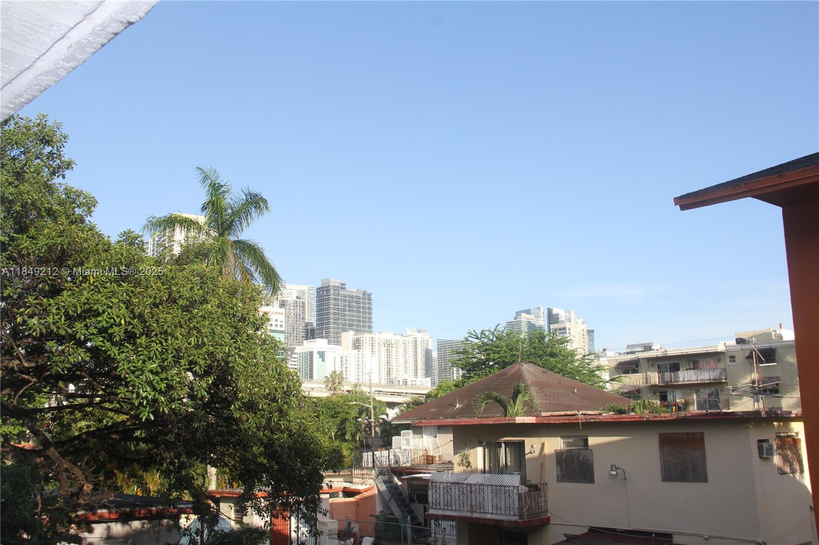 VARADERO EN LA PEQUENA - Residential