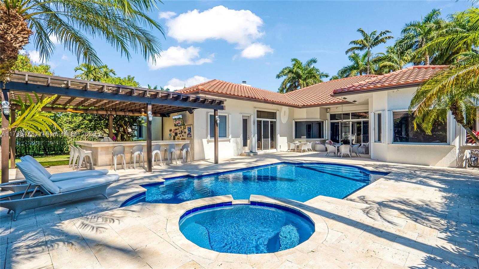Property for Sale at 2523 Monterey Ct, Weston, Broward County, Florida - Bedrooms: 6 
Bathrooms: 5  - $2,449,000