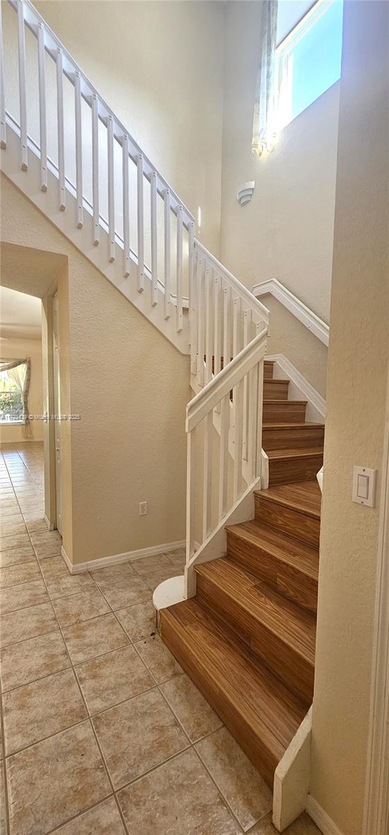CORSICA PLACE - Residential