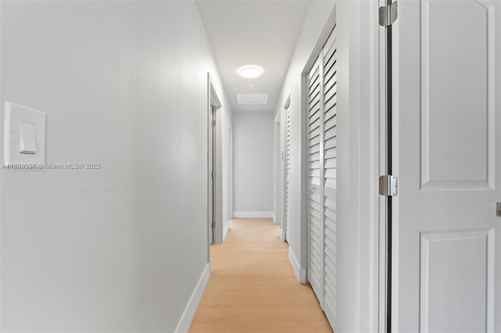 CAROL CITY GARDENS - Residential