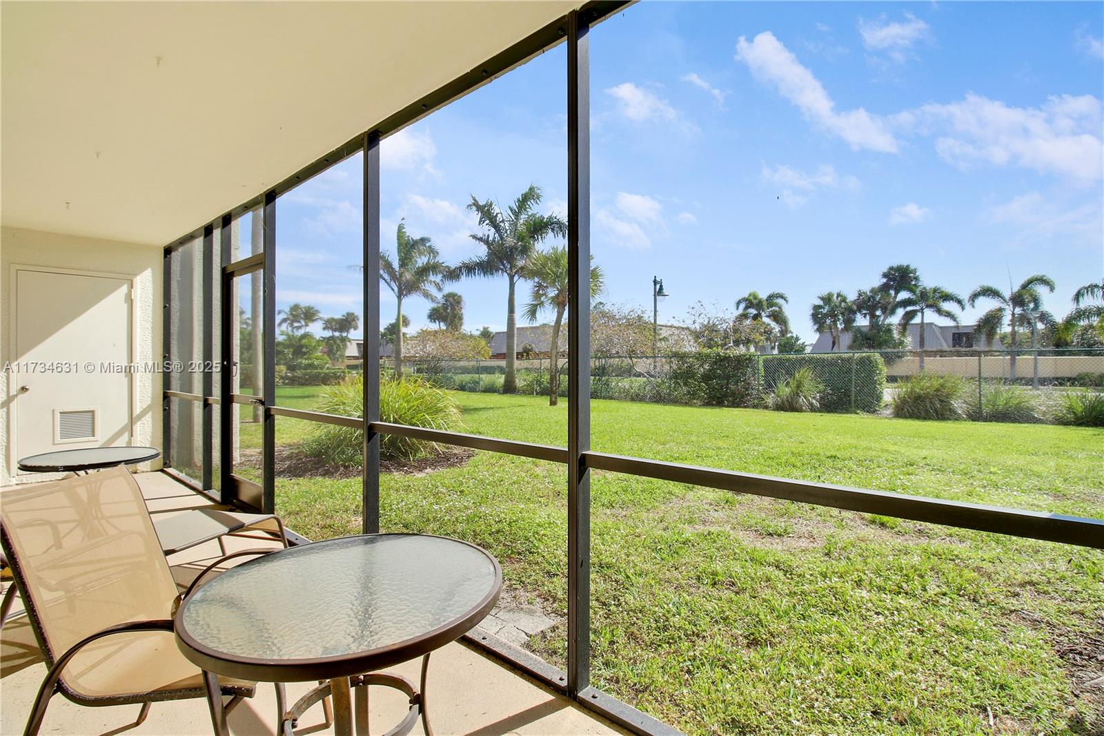 JUPITER OCEAN AND RACQUET - Residential