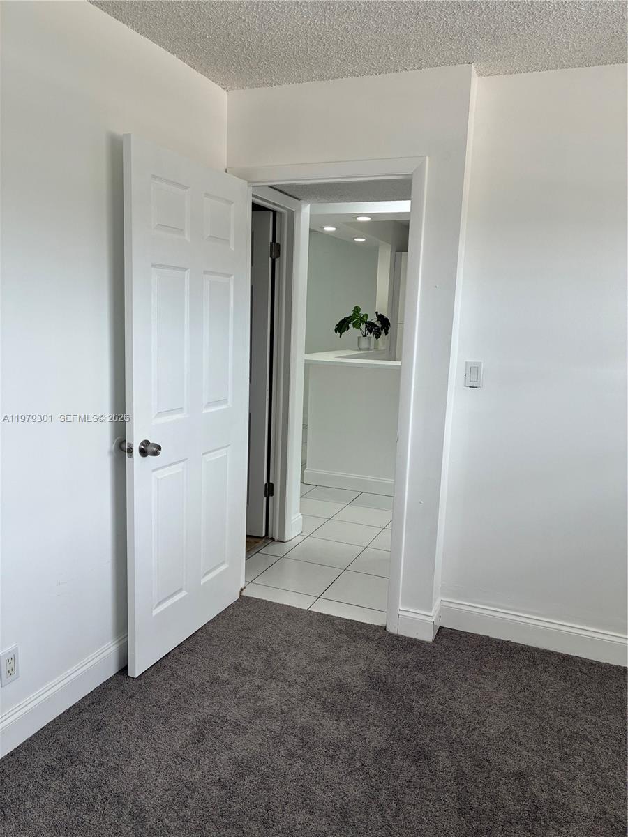 APPLEGREEN CONDO APTS 1 - Residential