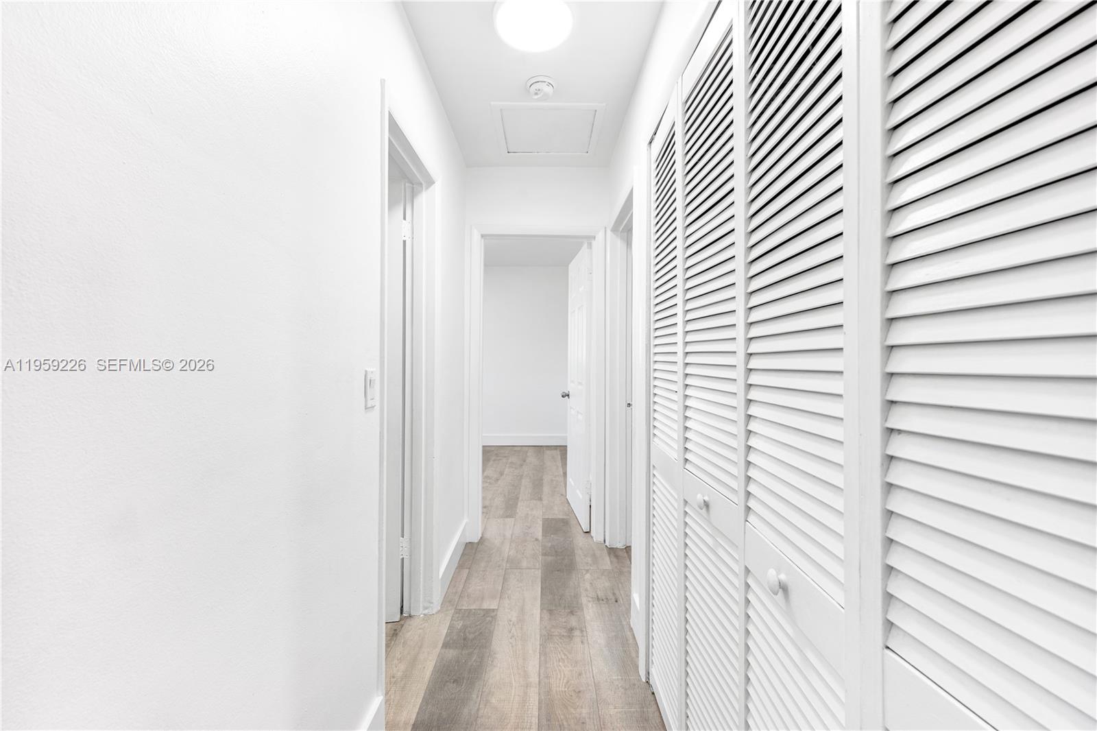 SO MIAMI HEIGHTS MANOR - Residential