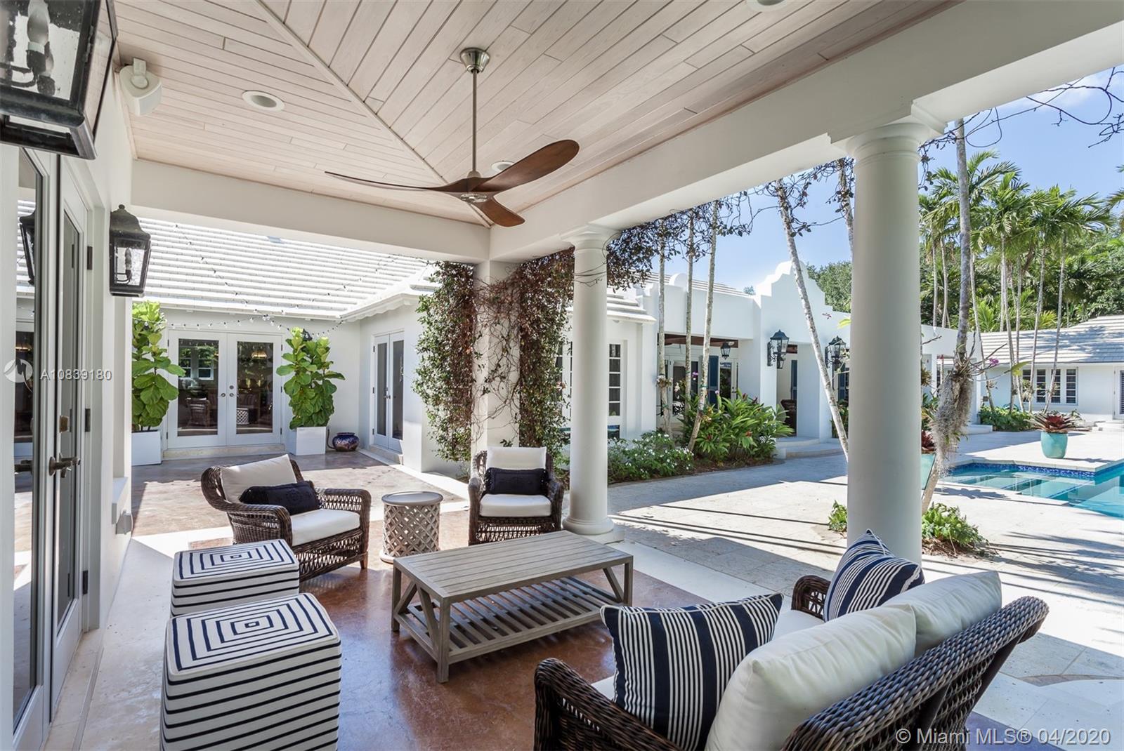 SNAPPER CREEK LAKES SUB - Residential