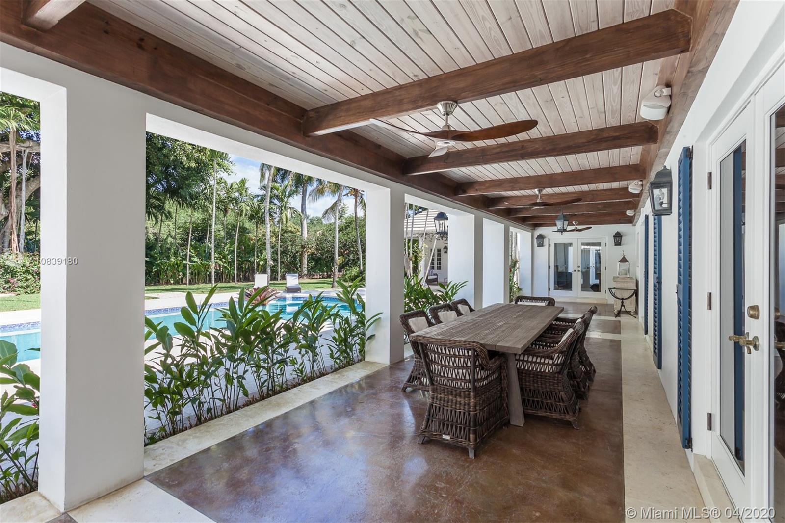 SNAPPER CREEK LAKES SUB - Residential