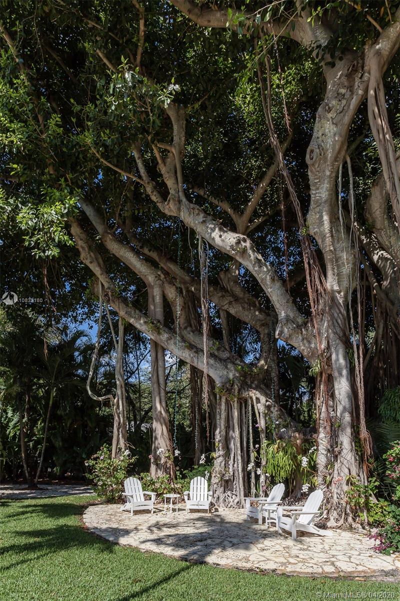 SNAPPER CREEK LAKES SUB - Residential