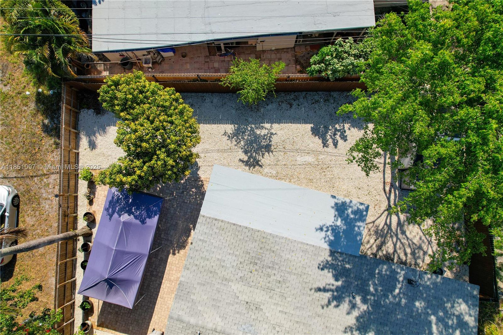 CRESTHAVEN NO 5 - Residential