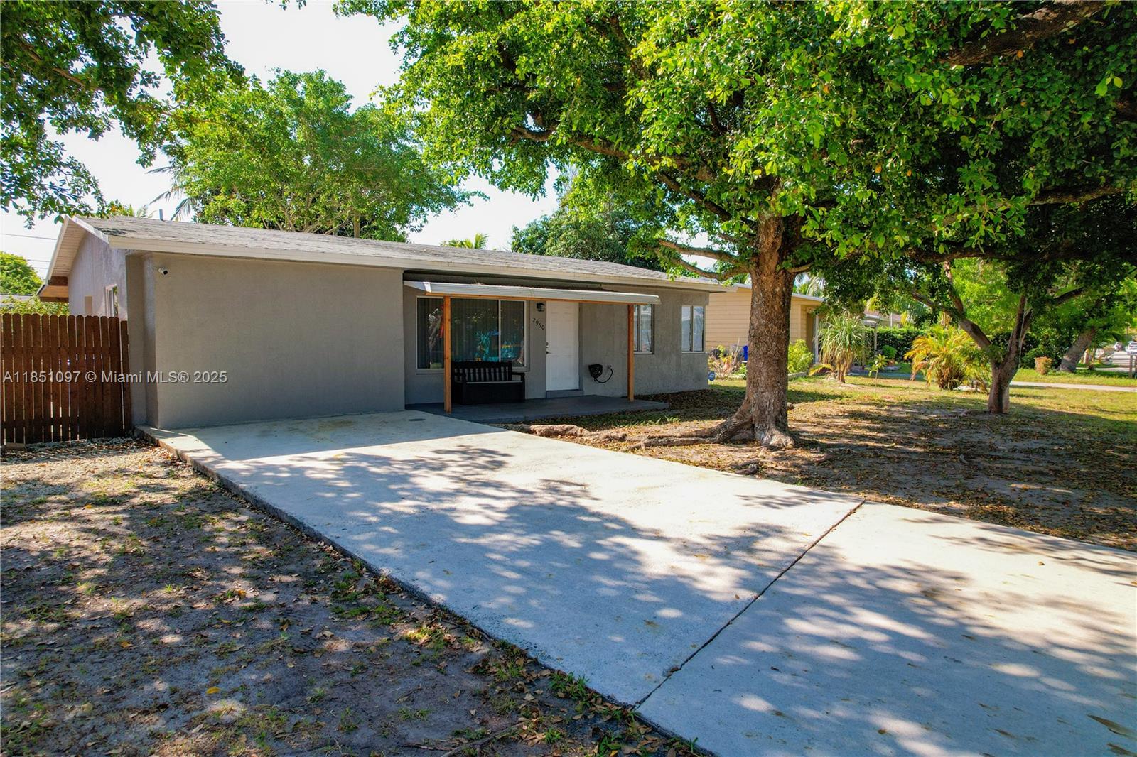 CRESTHAVEN NO 5 - Residential