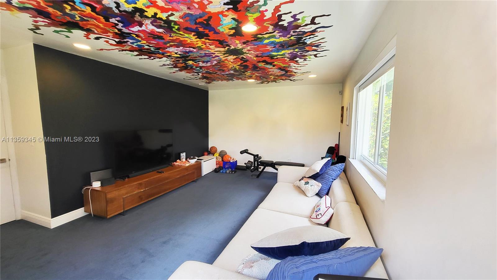 BAY HARBOR ISLAND - Residential