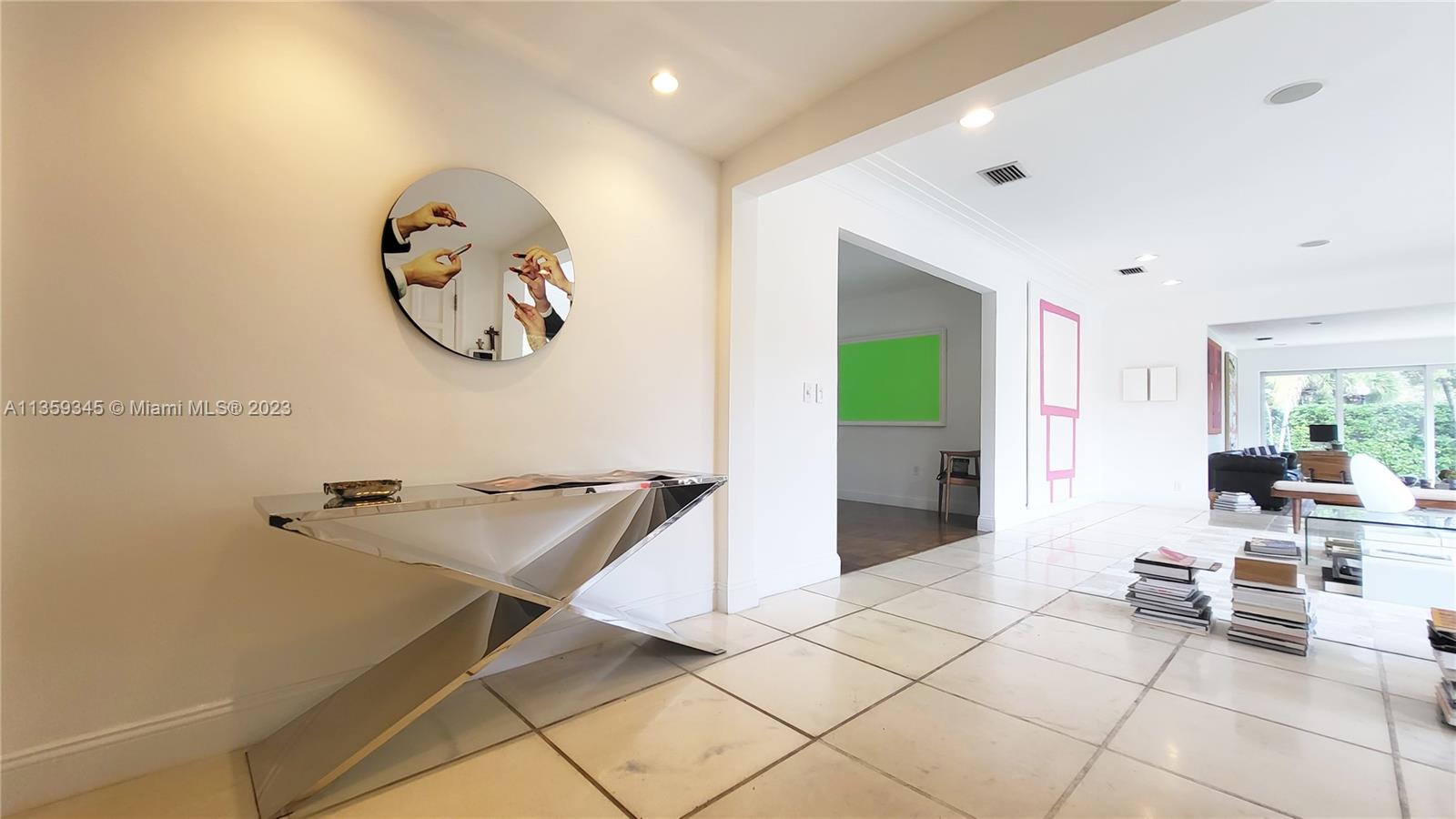 BAY HARBOR ISLAND - Residential