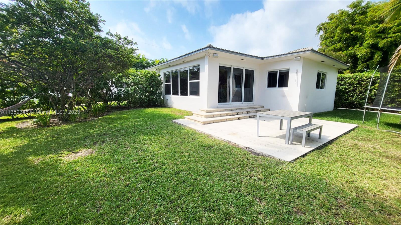 BAY HARBOR ISLAND - Residential