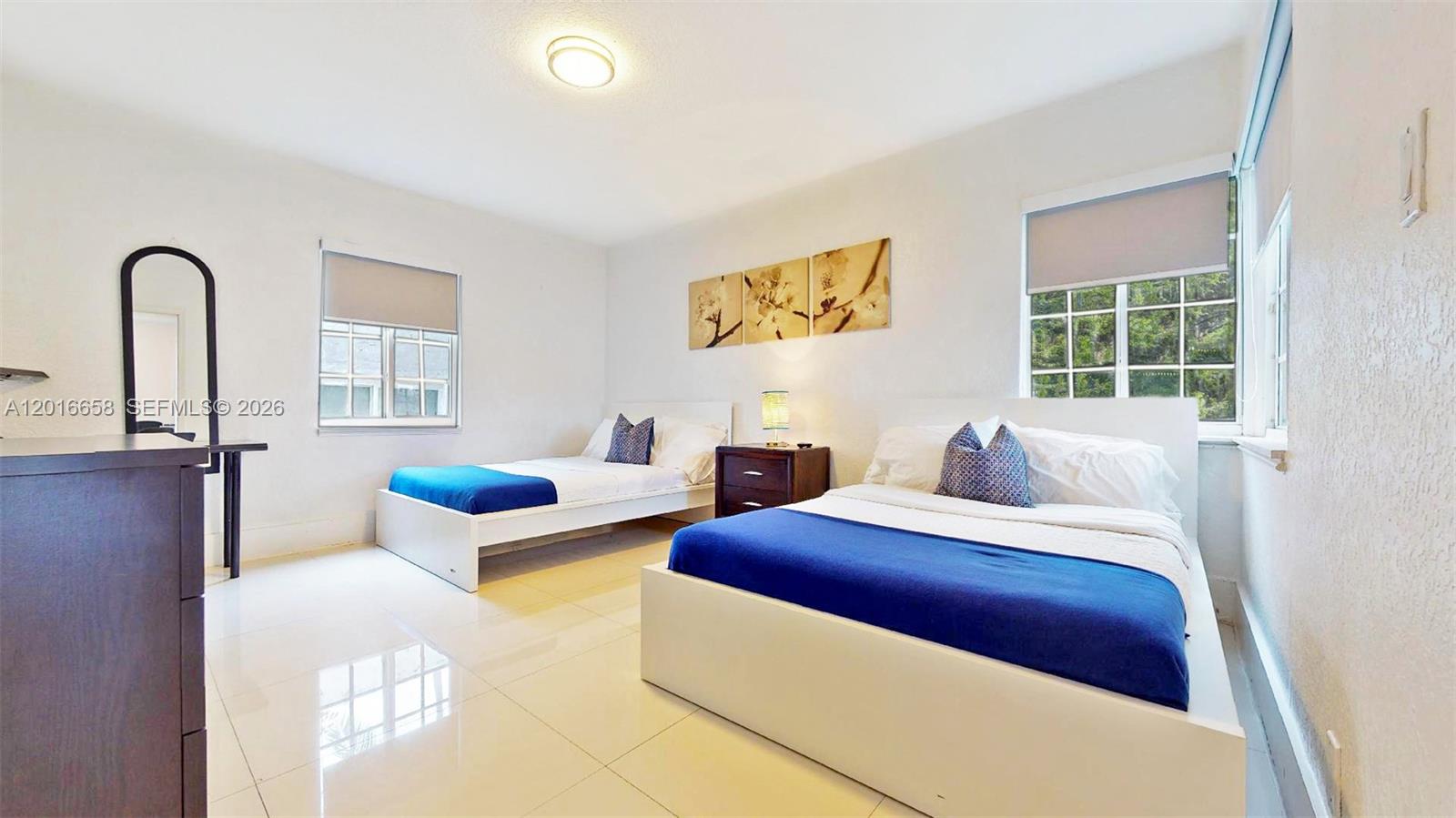 ALTON BEACH BAY FRONT RE- - Residential