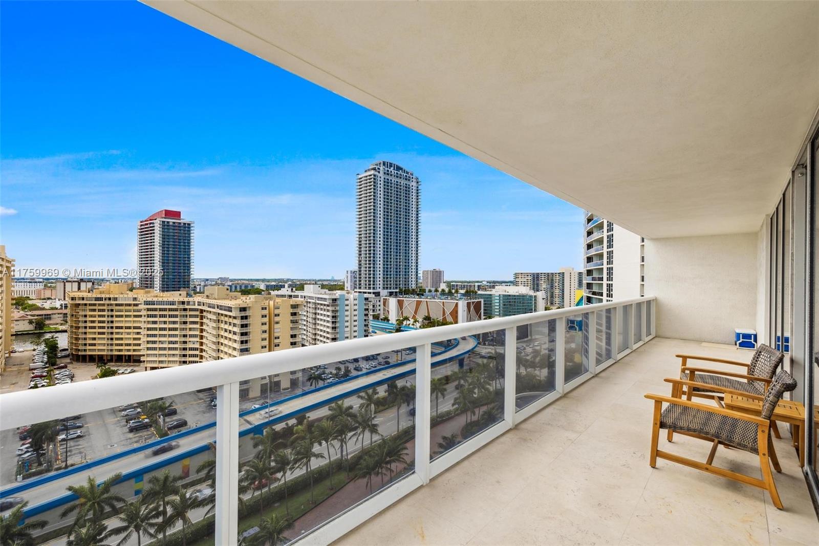 1830 S Ocean Dr 1506