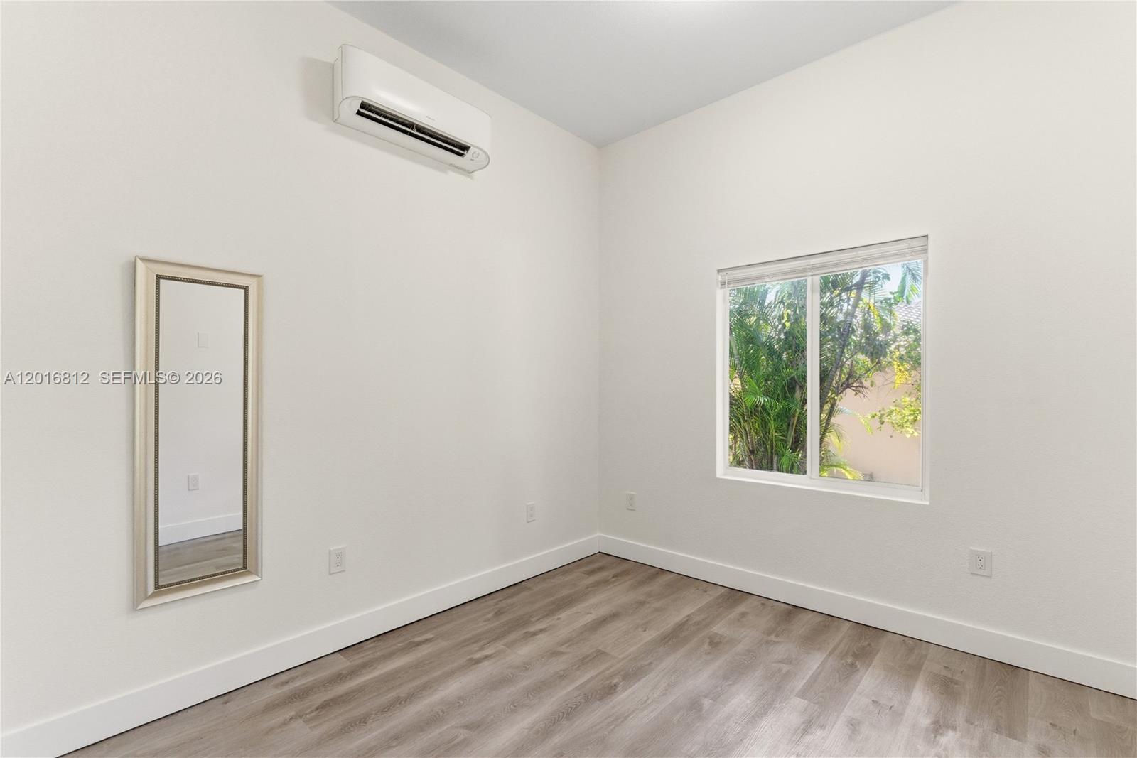 EVERGLADE LAND SALES CO - Residential Income