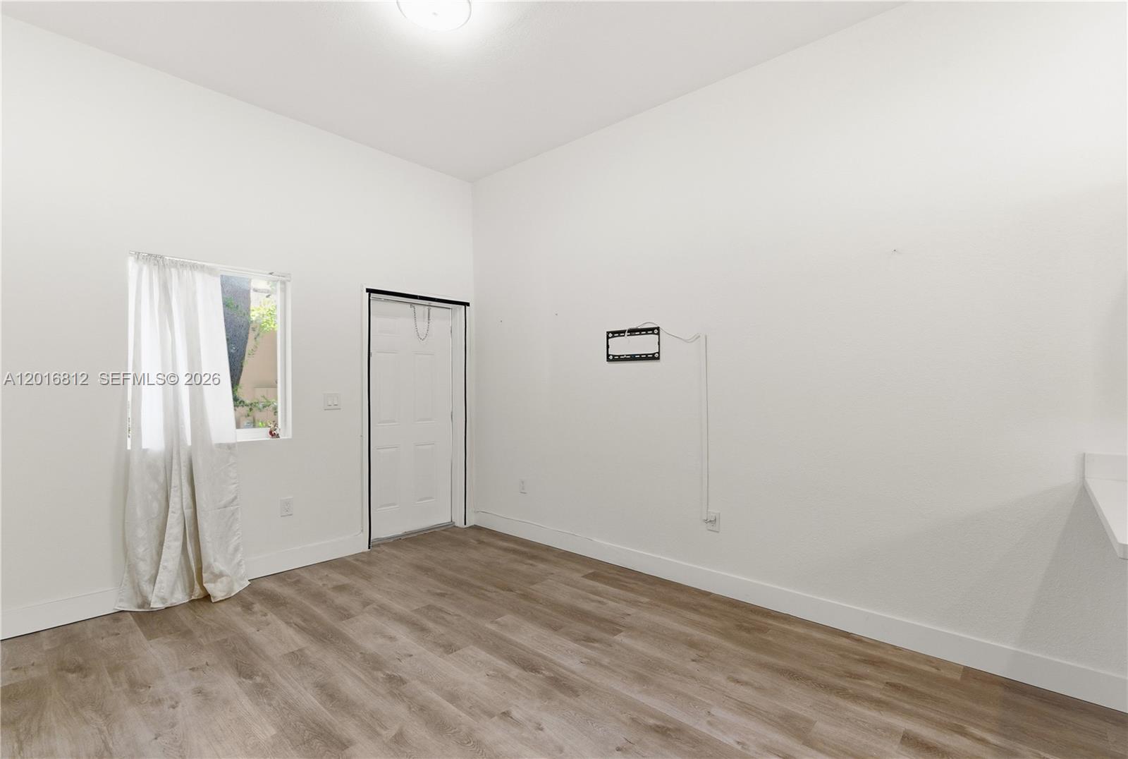 EVERGLADE LAND SALES CO - Residential Income