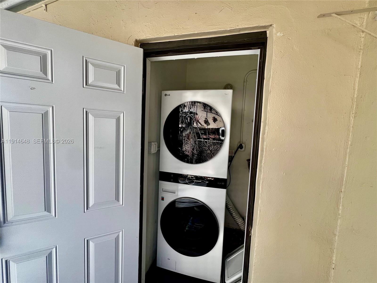 SILVER BLUFF HOMESITES - Residential Income