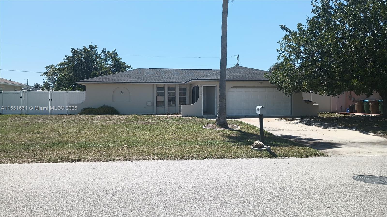WONDERFUL HOUSE IN THE DESIRED AREA OF CAPE CORAL PERFECTLY LOCATED ENTERING FROM MIDPOINT MEMORIAL TOLL BRIDGE, CLOSE TO WALMART, PUBLIX, RESTAURANTS, SHOPPING CENTERS, 20 MINUTES FROM FORT MYERS BEACH AND 38 FROM SANIBEL BEACH. THE HOUSE IS REMODELED, FRESH PAINT, NEW APPLIANCES, NEW ROOF, NEW BATHROOMS, NEW FLOOR, TWO CAR GARAGE, A SPECTACULAR NEW KITCHEN AND A RELAXING POOL. ASSESSMENT PAID IN FULL, NEVER FLOODED, NO FLOOD INSURANCE REQUIRED, READY TO MOVE IN.