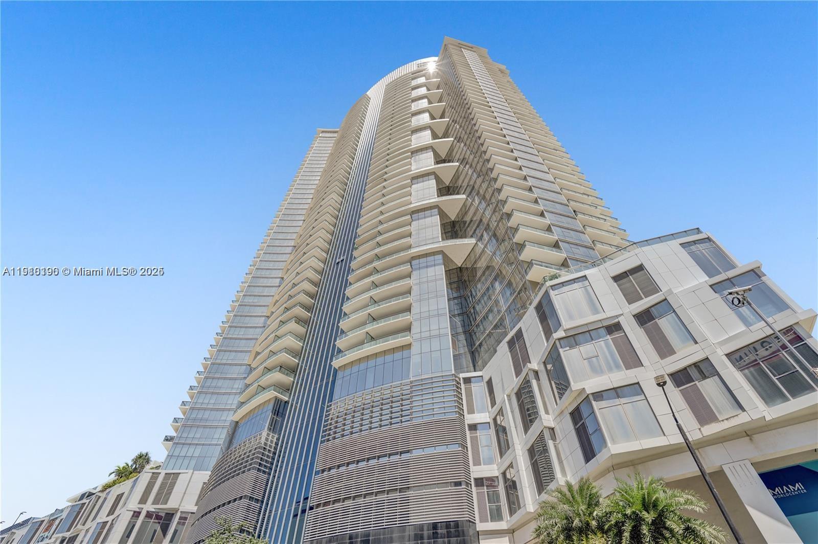 PARAMOUNT MIAMI WORLDCENT - Residential