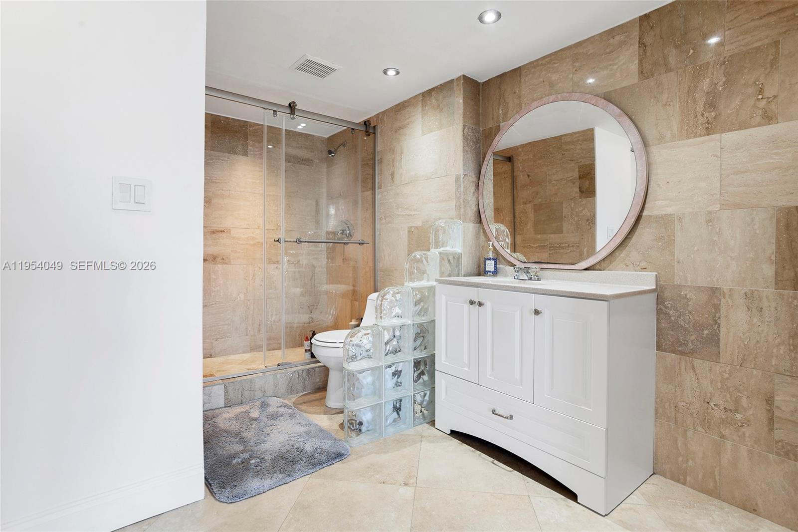 AVENTURA ELDORADO CONDO - Residential