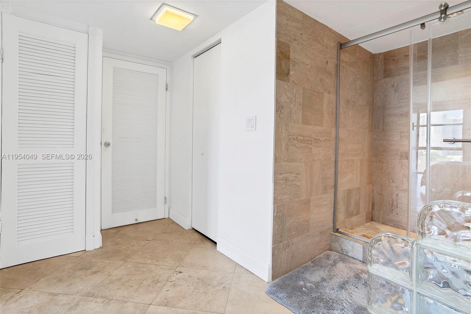 AVENTURA ELDORADO CONDO - Residential