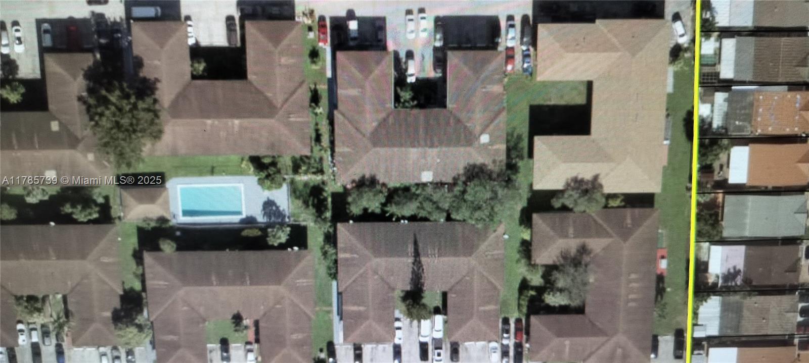 FLAMINGO CONDO - Residential