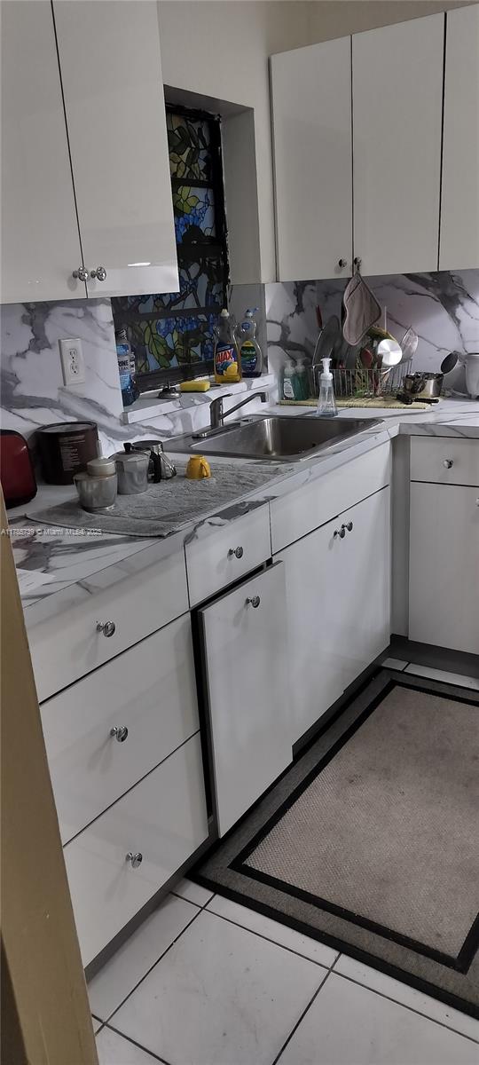 FLAMINGO CONDO - Residential
