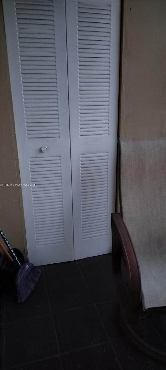 FLAMINGO CONDO - Residential