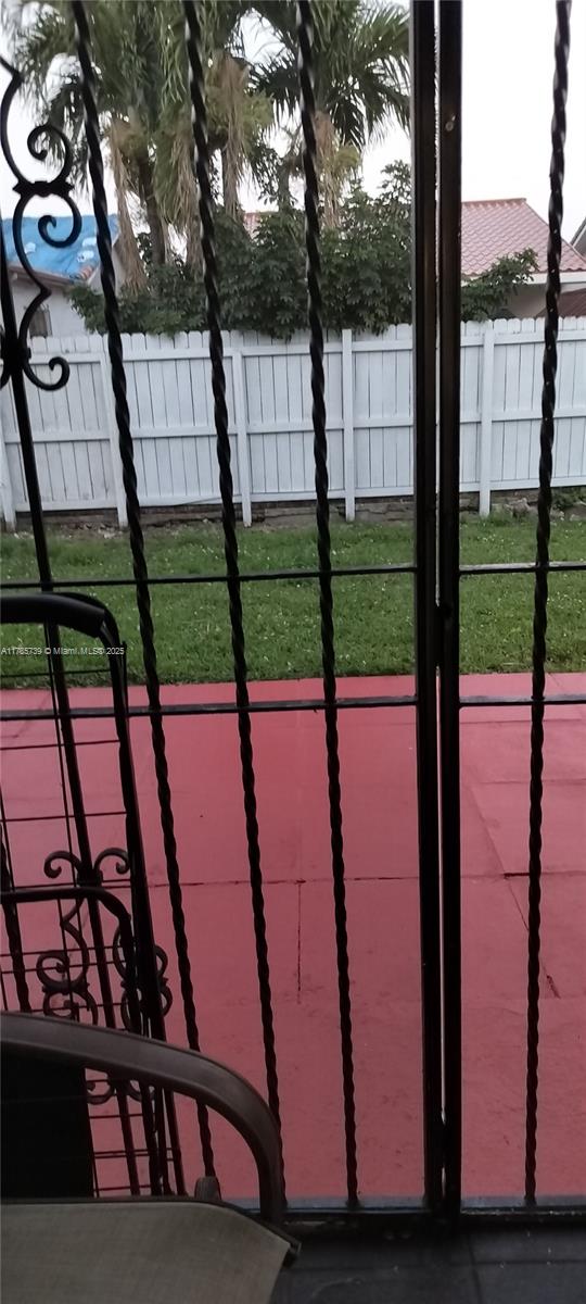 FLAMINGO CONDO - Residential