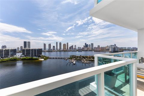 A home in Aventura