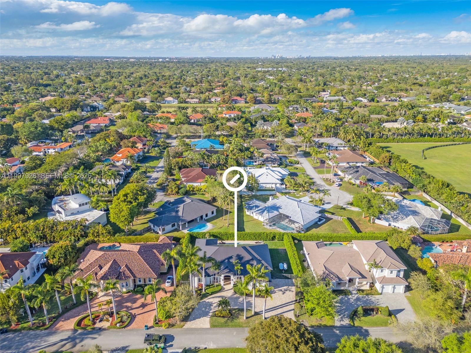 TRIPLE C ESTATES - Residential