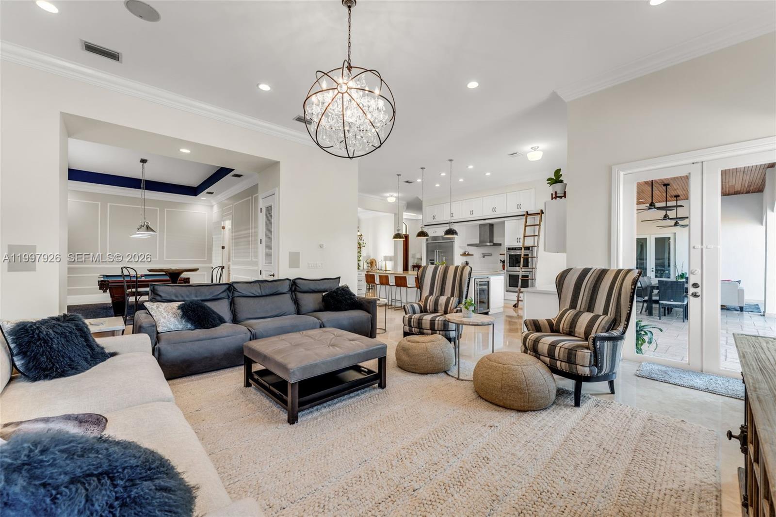 TRIPLE C ESTATES - Residential