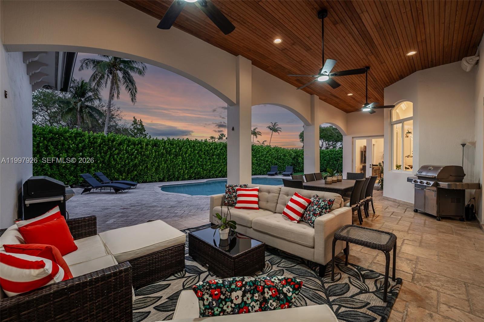 TRIPLE C ESTATES - Residential